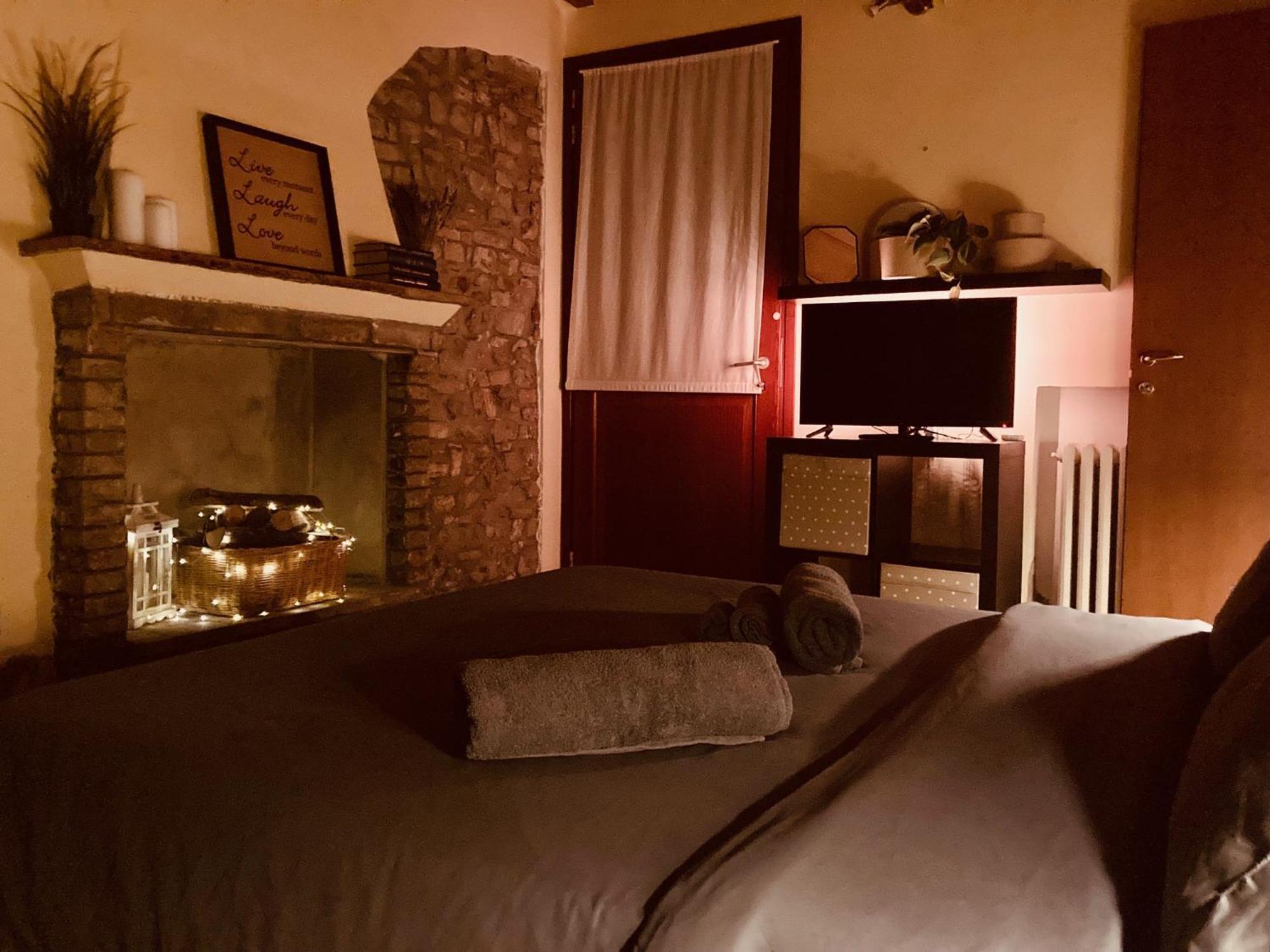 Residenza Borgo 9 Leilighet Collecchio Eksteriør bilde
